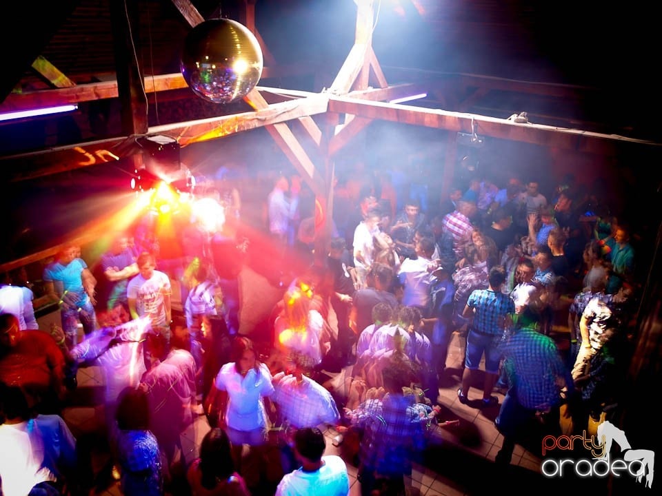 Welcome Spring 2 Party în Disco Faház, 