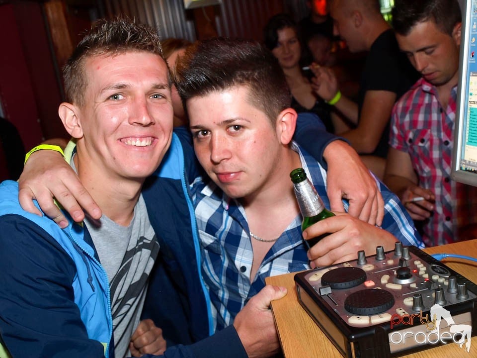 Welcome Spring 2 Party în Disco Faház, 