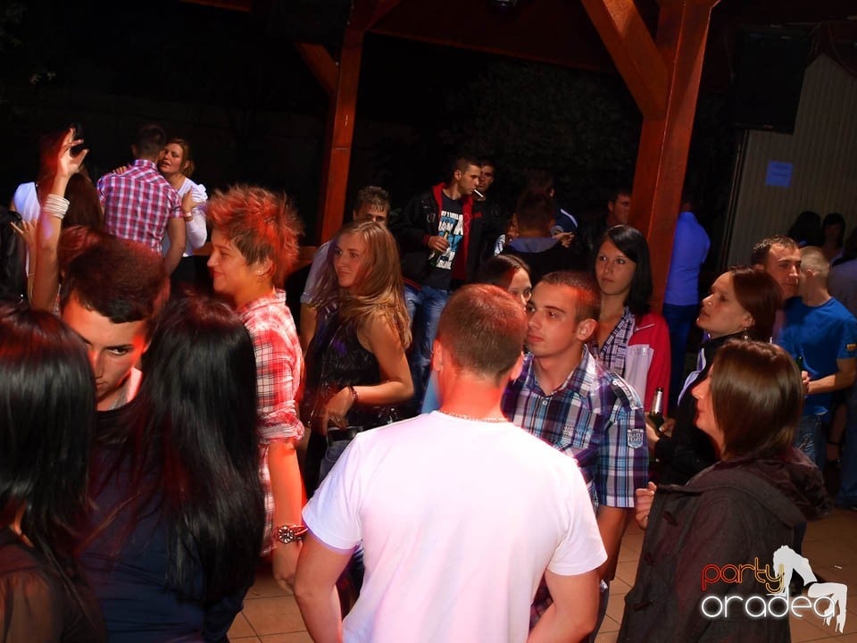 Welcome Spring 2 Party în Disco Faház, 