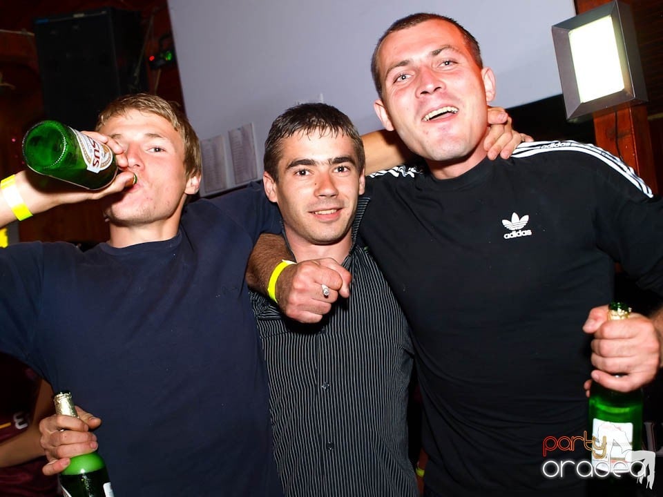 Welcome Spring 2 Party în Disco Faház, 