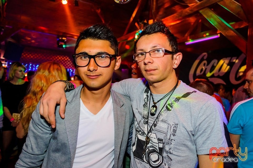 Welcome Sunshine Party, 