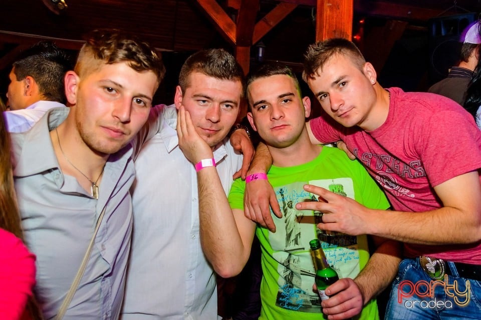 Welcome Sunshine Party, 