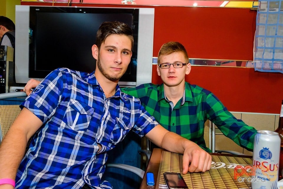 Welcome Sunshine Party, 