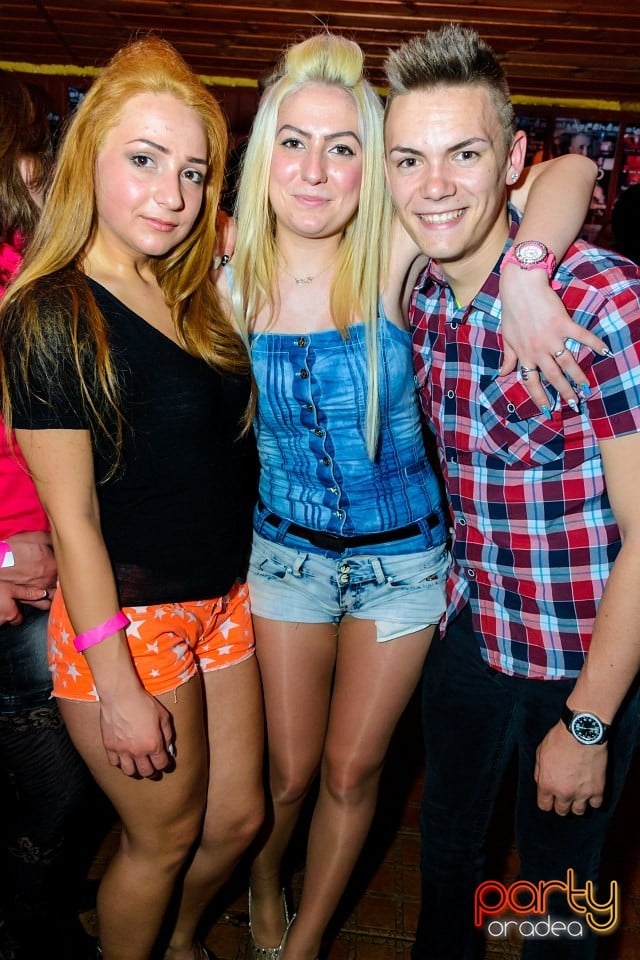 Welcome Sunshine Party, 