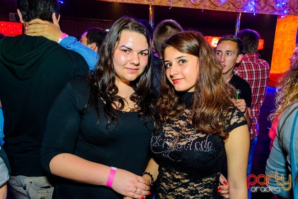 Welcome Sunshine Party, 