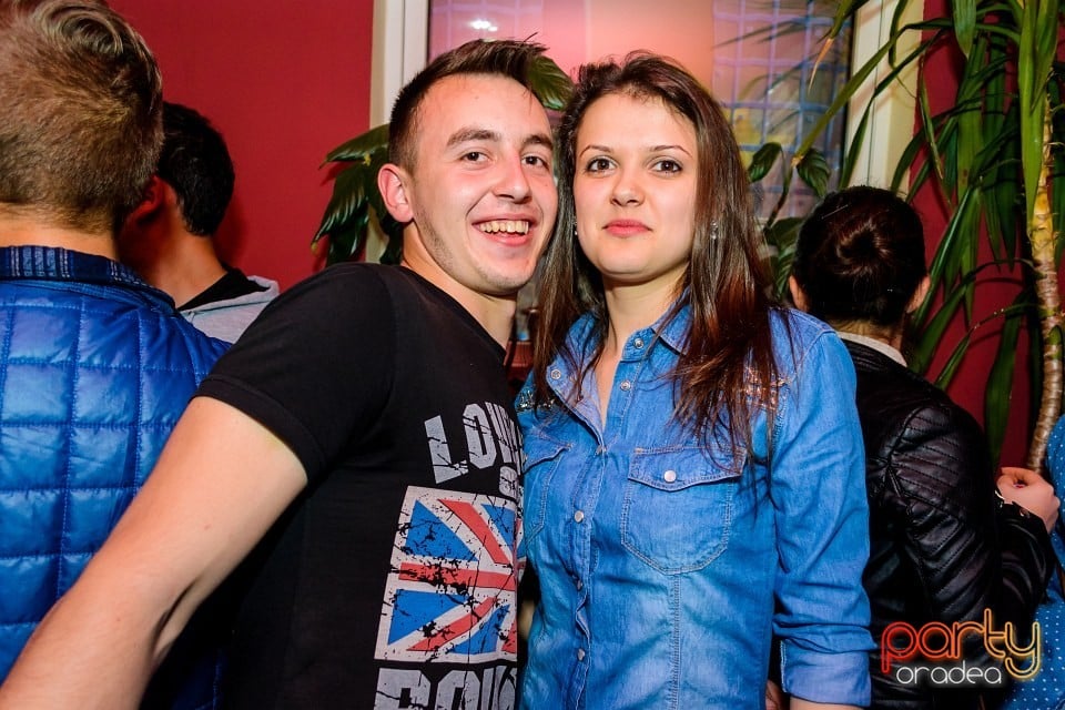 Welcome Sunshine Party, 