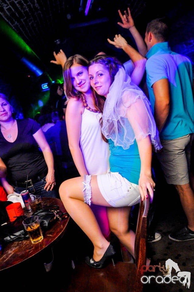 Welcome to the jungle, 