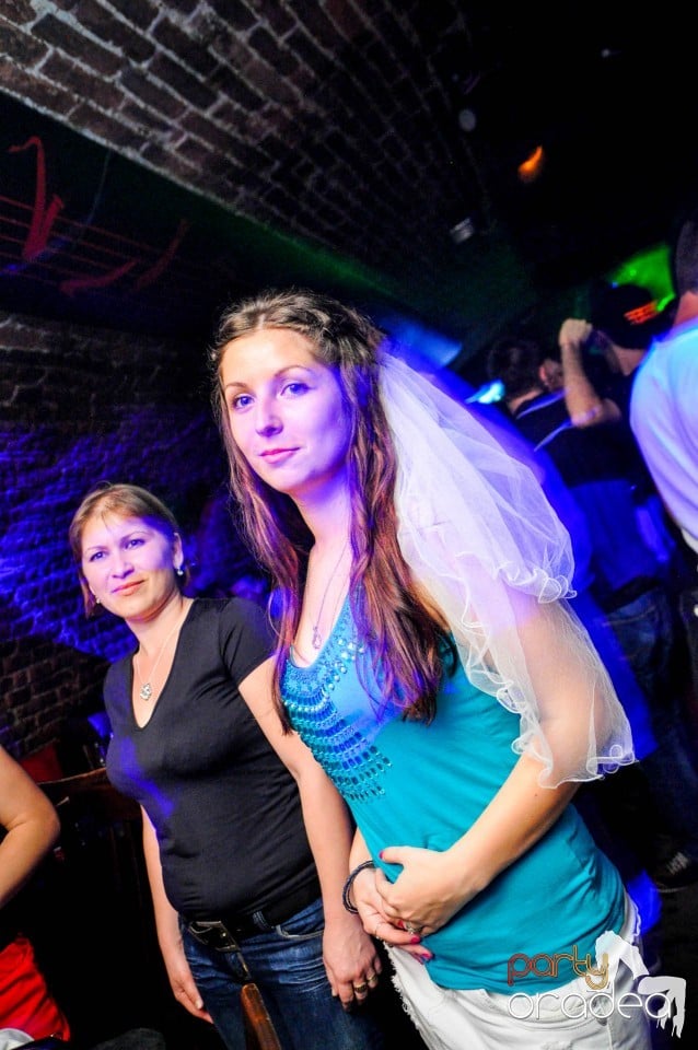 Welcome to the jungle, 