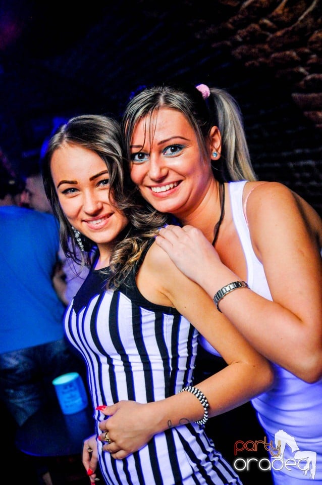 Welcome to the jungle, 