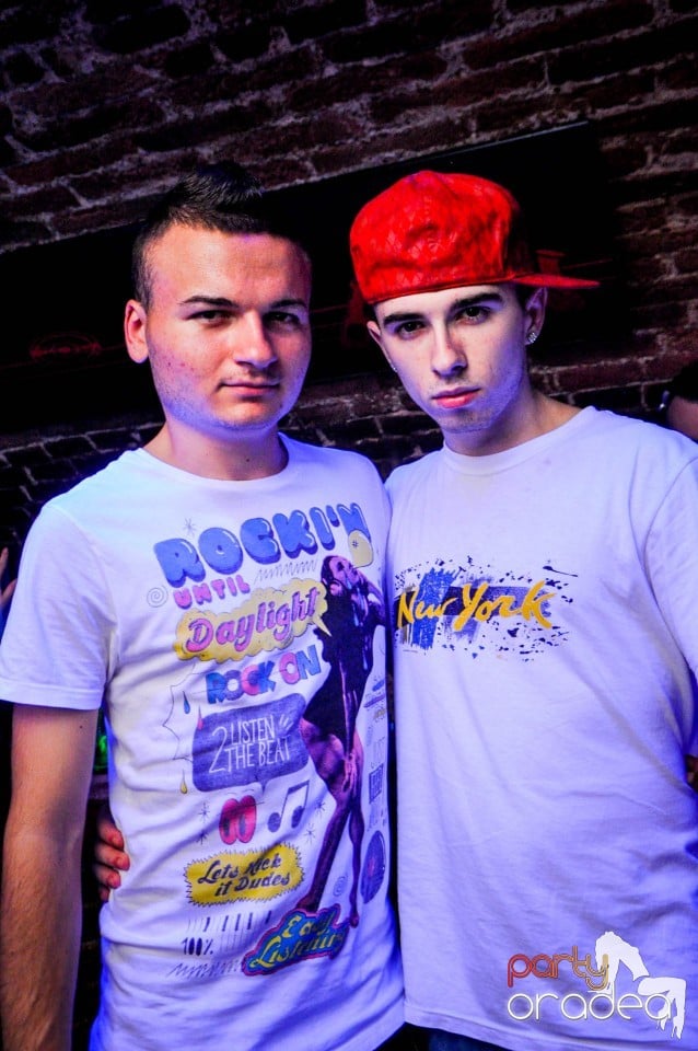 Welcome to the jungle, 