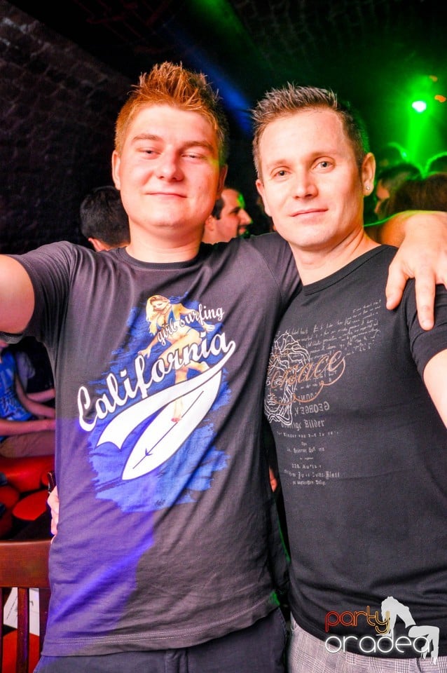 Welcome to the jungle, 