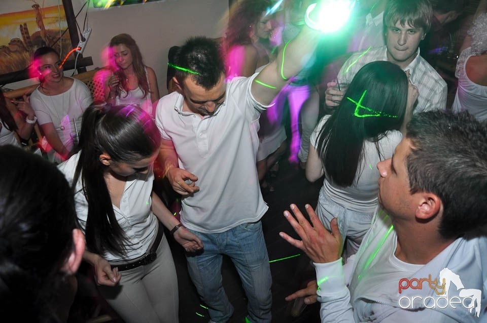 White Sensation Party @ Zulu, Zulu Caffe