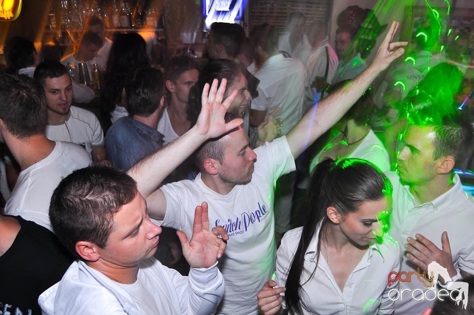 White Sensation Party @ Zulu, Zulu Caffe