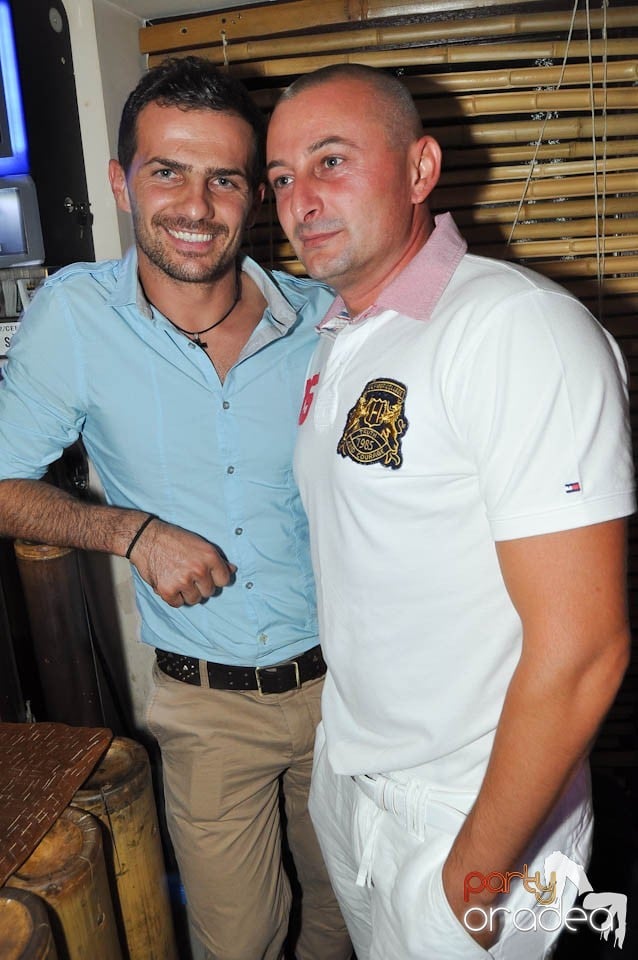 White Sensation Party @ Zulu, Zulu Caffe