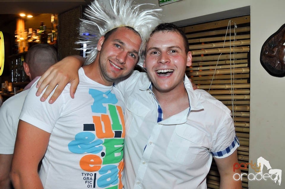 White Sensation Party @ Zulu, Zulu Caffe