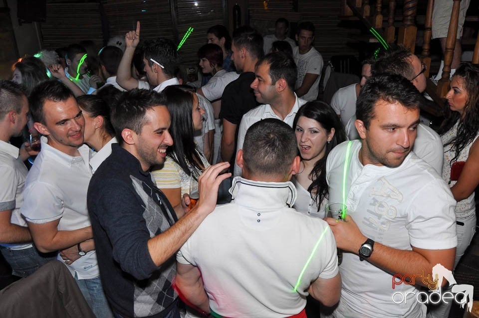 White Sensation Party @ Zulu, Zulu Caffe