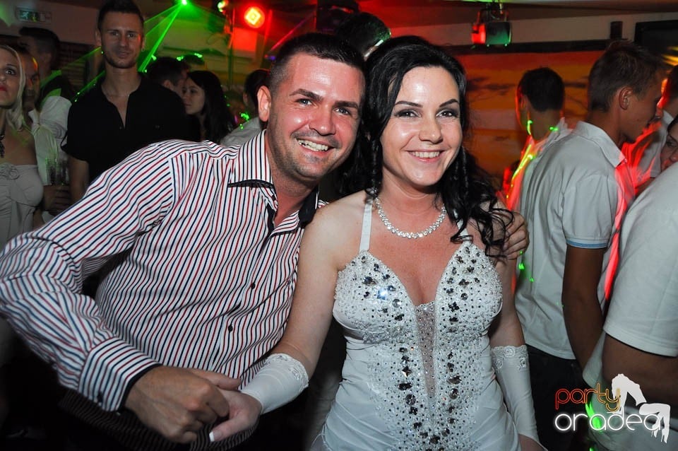 White Sensation Party @ Zulu, Zulu Caffe