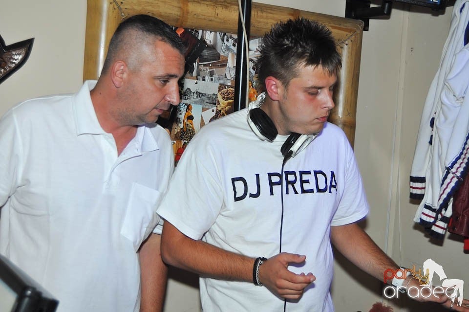 White Sensation Party @ Zulu, Zulu Caffe