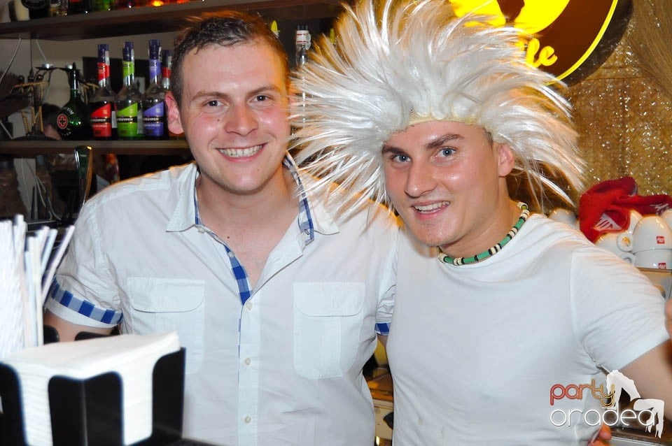 White Sensation Party @ Zulu, Zulu Caffe