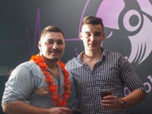 White vs Caveman