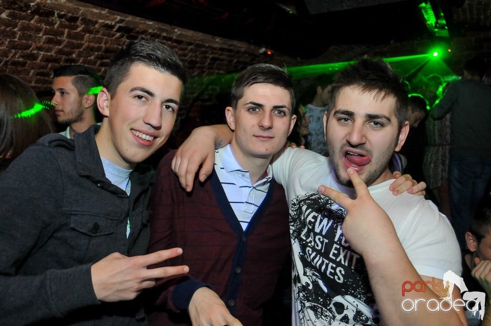 Winter Wednesday Party în Club Escape, 