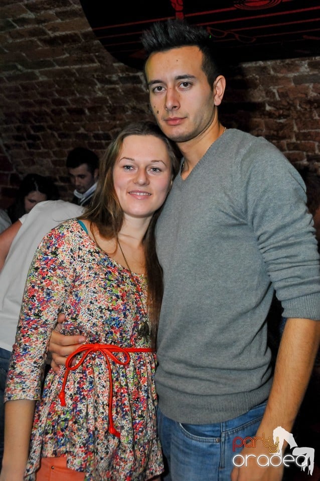 Winter Wednesday Party în Club Escape, 