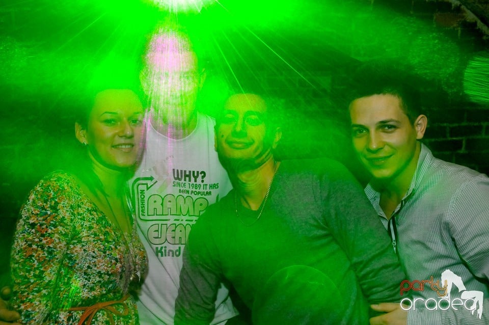 Winter Wednesday Party în Club Escape, 