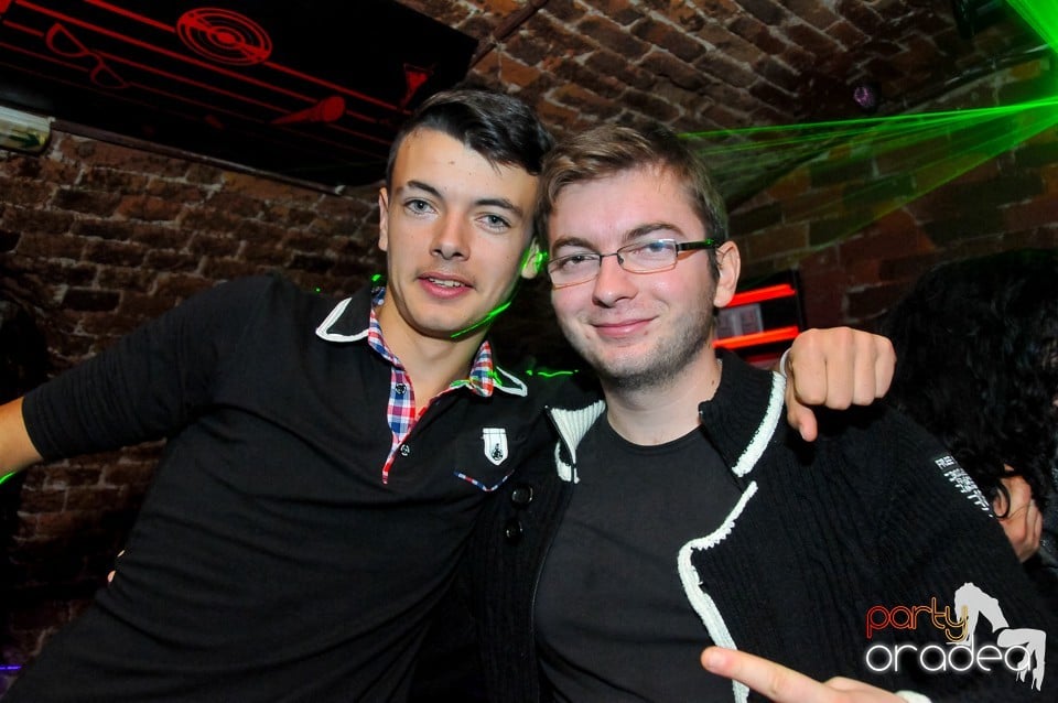 Winter Wednesday Party în Club Escape, 