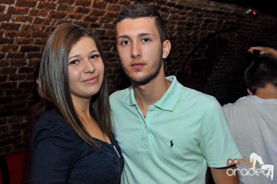 Winter Wednesday Party în Club Escape, 
