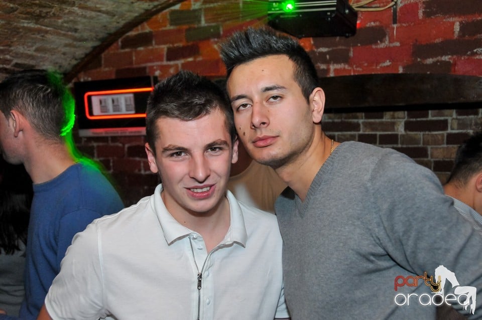 Winter Wednesday Party în Club Escape, 