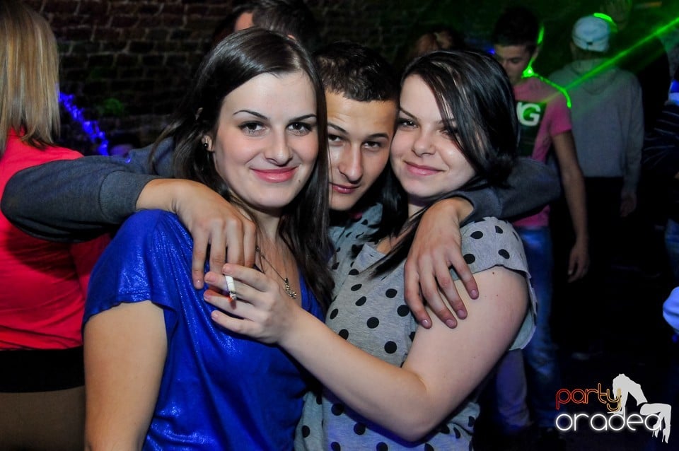 Winter Wednesday Party în Club Escape, 