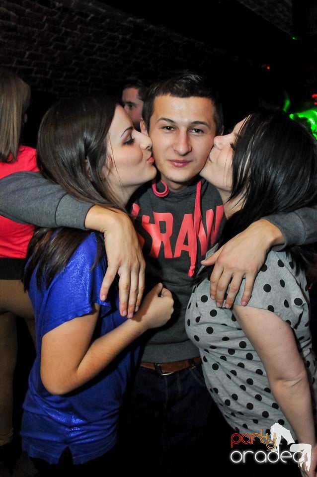 Winter Wednesday Party în Club Escape, 