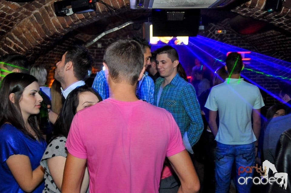 Winter Wednesday Party în Club Escape, 