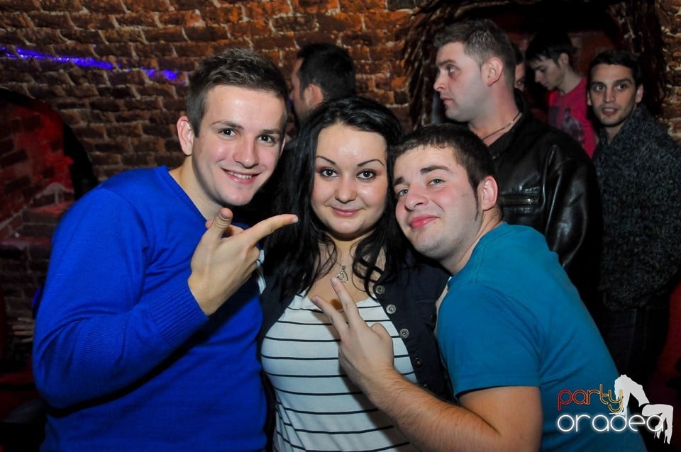 Winter Wednesday Party în Club Escape, 