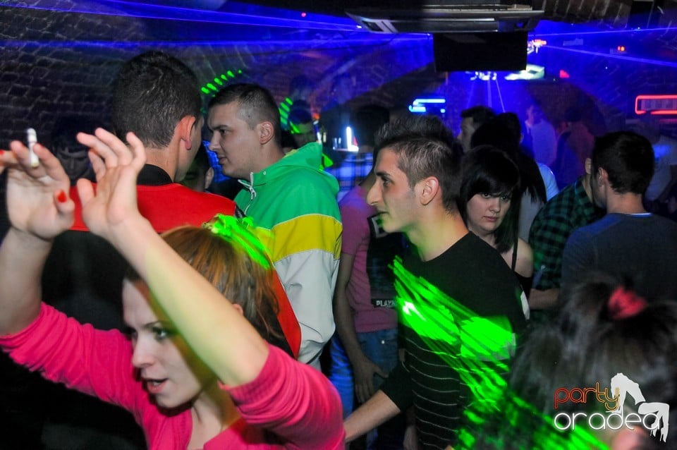 Winter Wednesday Party în Club Escape, 