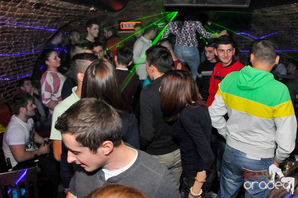 Winter Wednesday Party în Club Escape, 