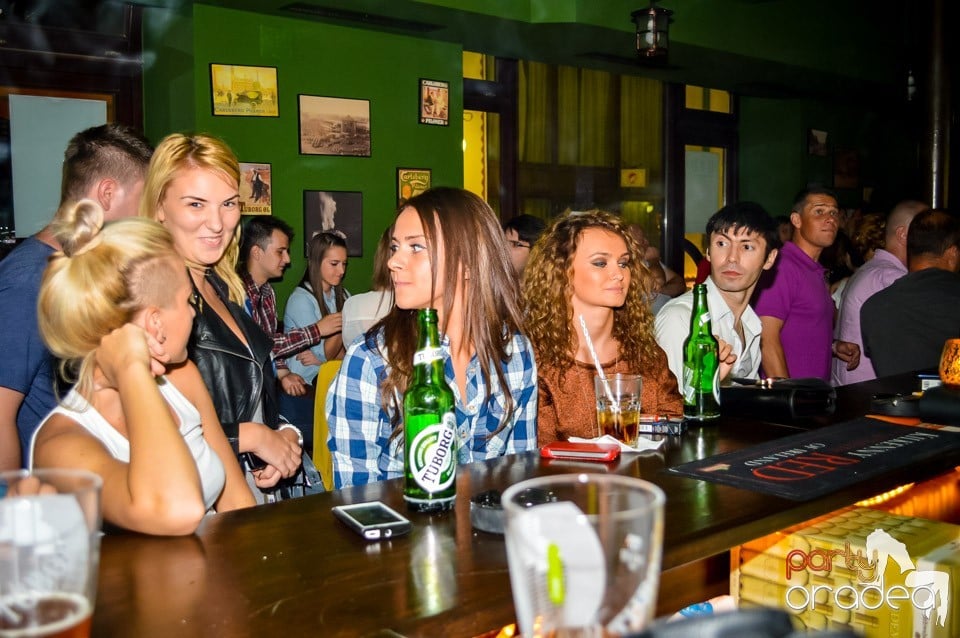 Woodstock party, Green Pub