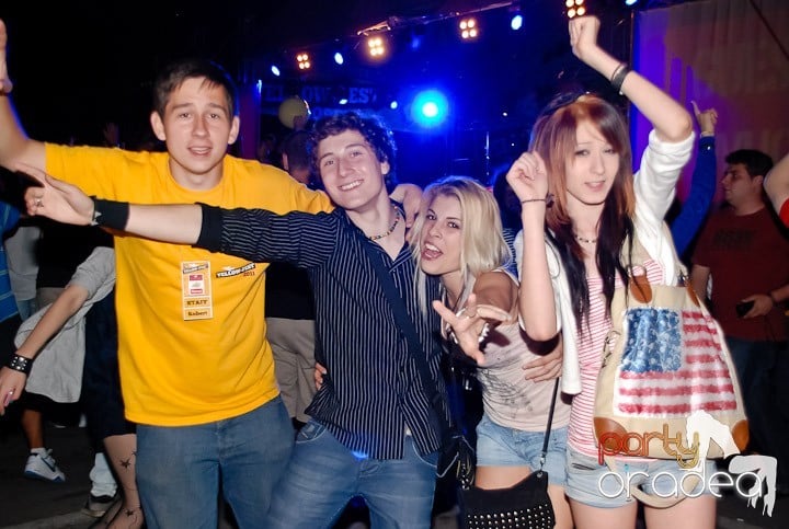 Yellow Fest - Guess Who, Era Shopping Park