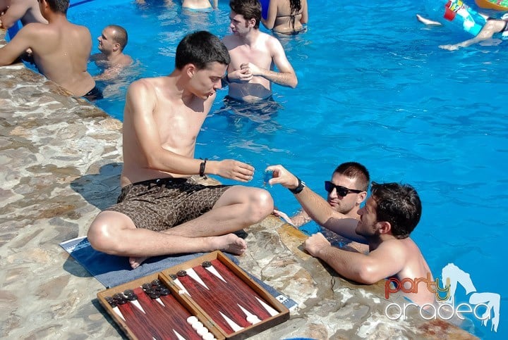 Yellow Pool Party Day 2, 