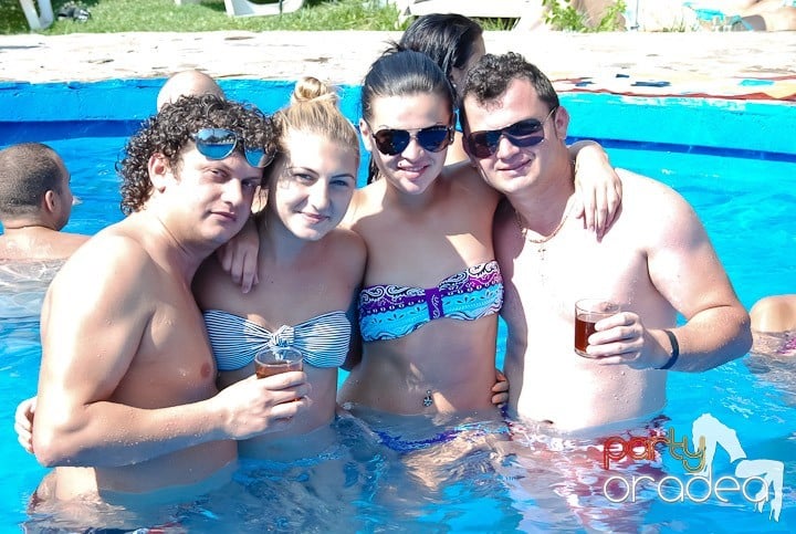 Yellow Pool Party Day 2, 