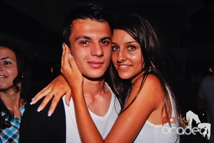 Yellow Submarine la suprafaţă, 