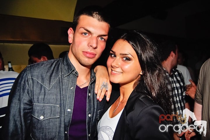 Yellow Submarine la suprafaţă, 