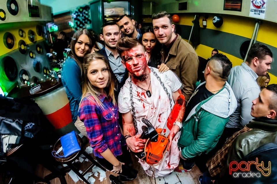 Yelloween Special Weekend, 