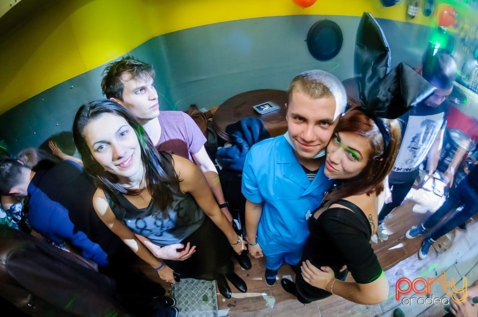 Yelloween Special Weekend, 