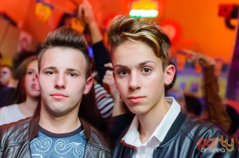 Yelloween Special Weekend, 