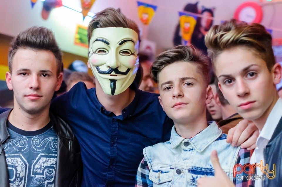 Yelloween Special Weekend, 