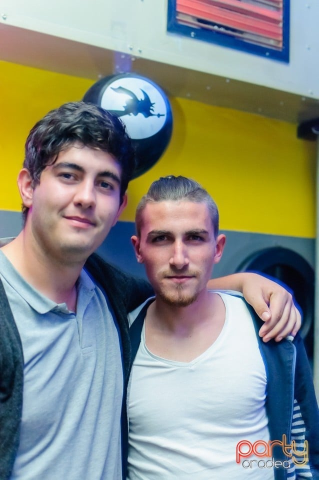 Yelloween Special Weekend, 