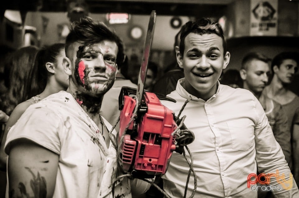 Yelloween Special Weekend, 