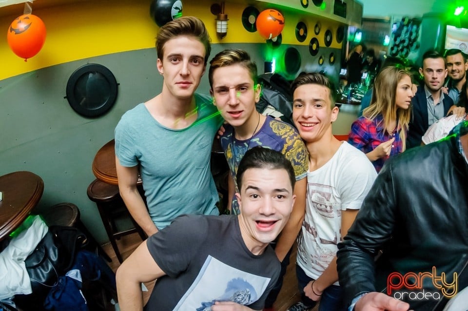 Yelloween Special Weekend, 