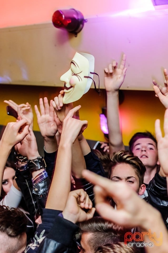 Yelloween Special Weekend, 